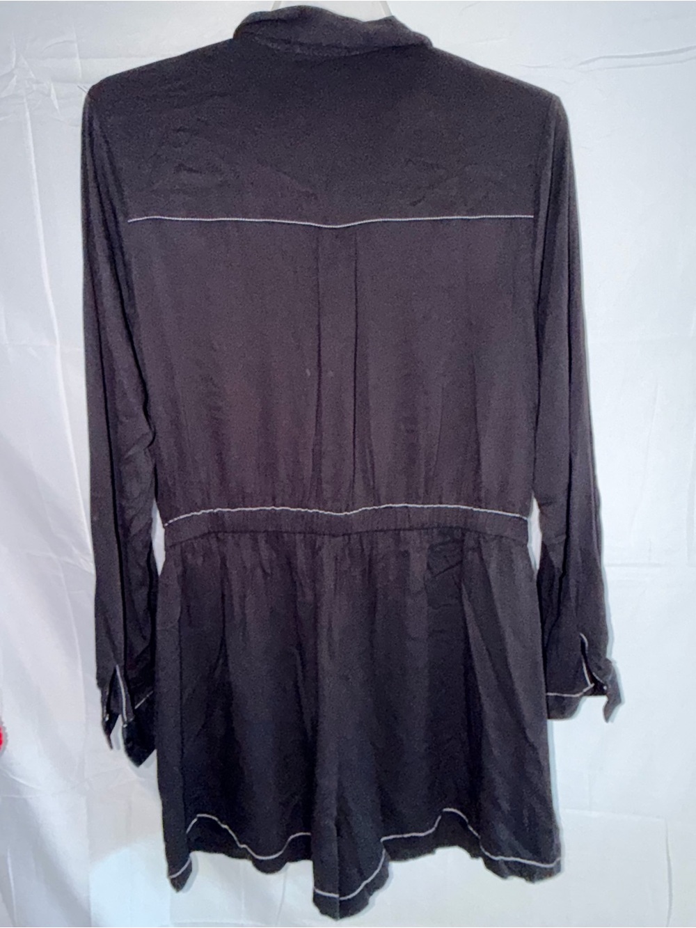 Forever 21+ Black Long-Sleeve Zip Romper with White Contrast Stitching - Picture 3 of 12